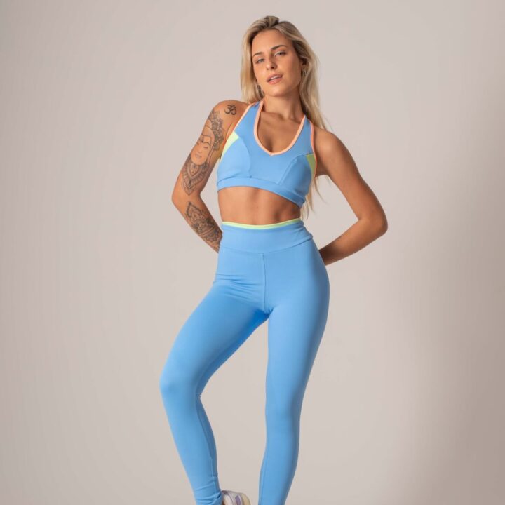 Top Move Azul Claro Com Verdinho