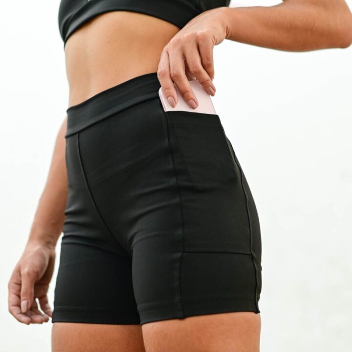 Alternative view of Short Pocket Power Preto