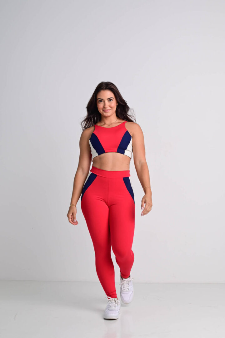 Top Cupcake Vermelho Intenso