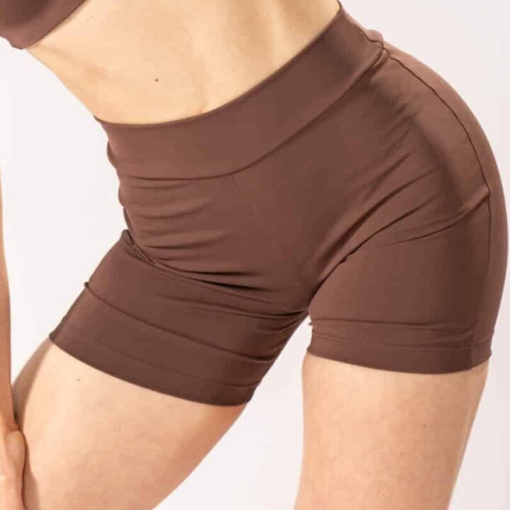 Short Moving Marrom