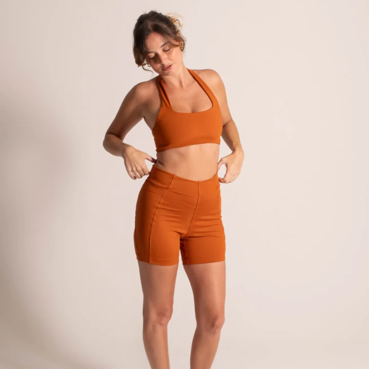 Alternative view of Short Season Terracota