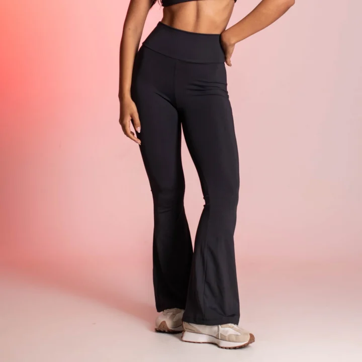 Calça Flare Preto PRÉ VENDA